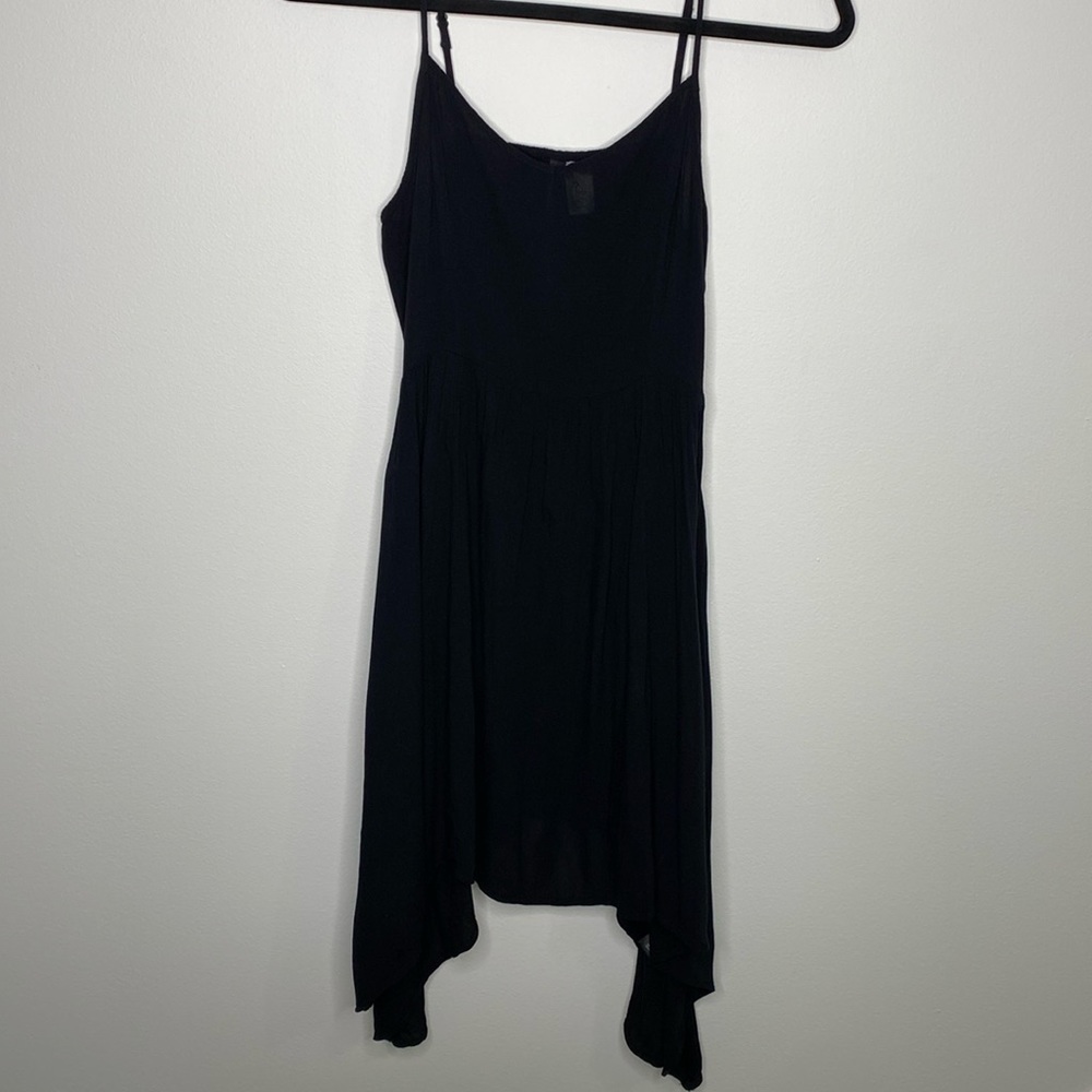 🩷🩵H&M Divided Spaghetti Strap Dress
